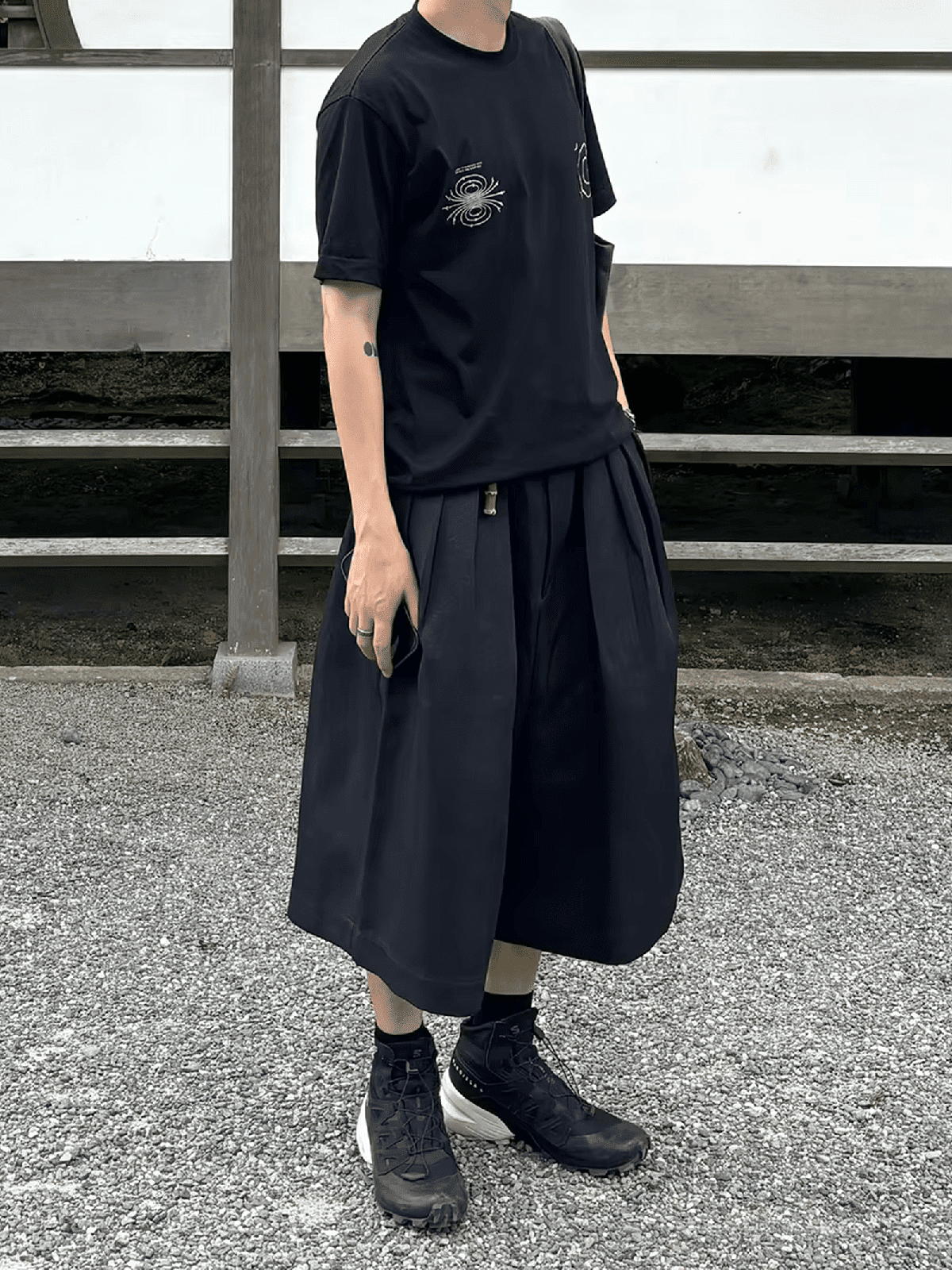 Black Pleated Wide Leg Baggy Jorts - IMG