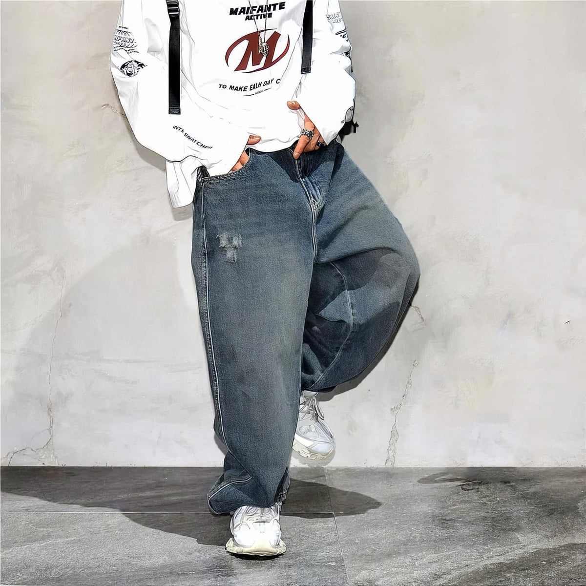 Distressed Dark Blue 90&
