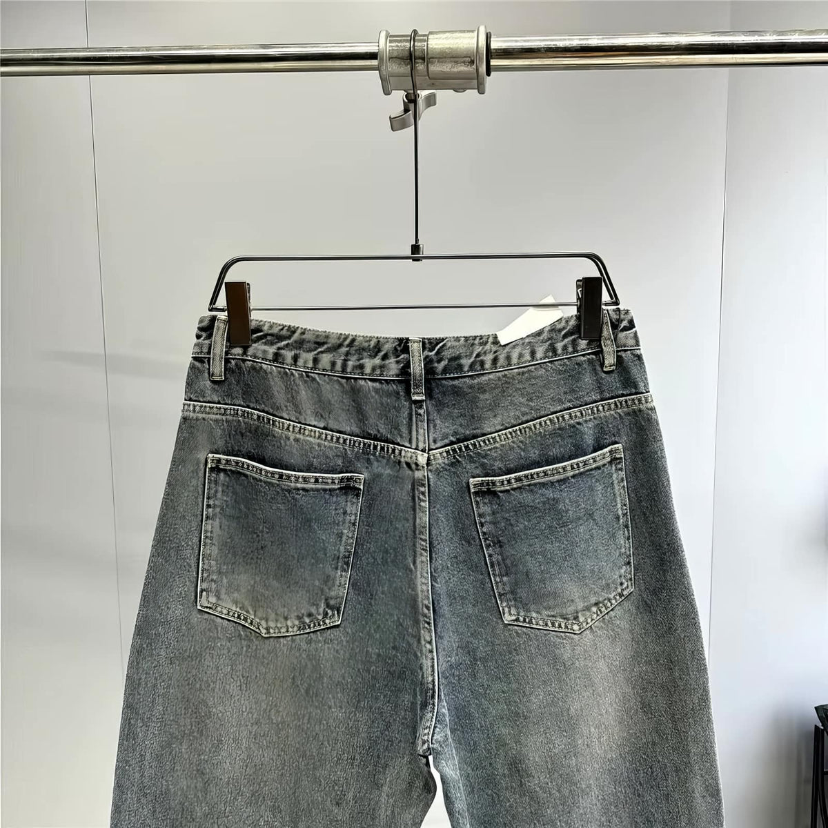 Distressed Dark Blue 90&