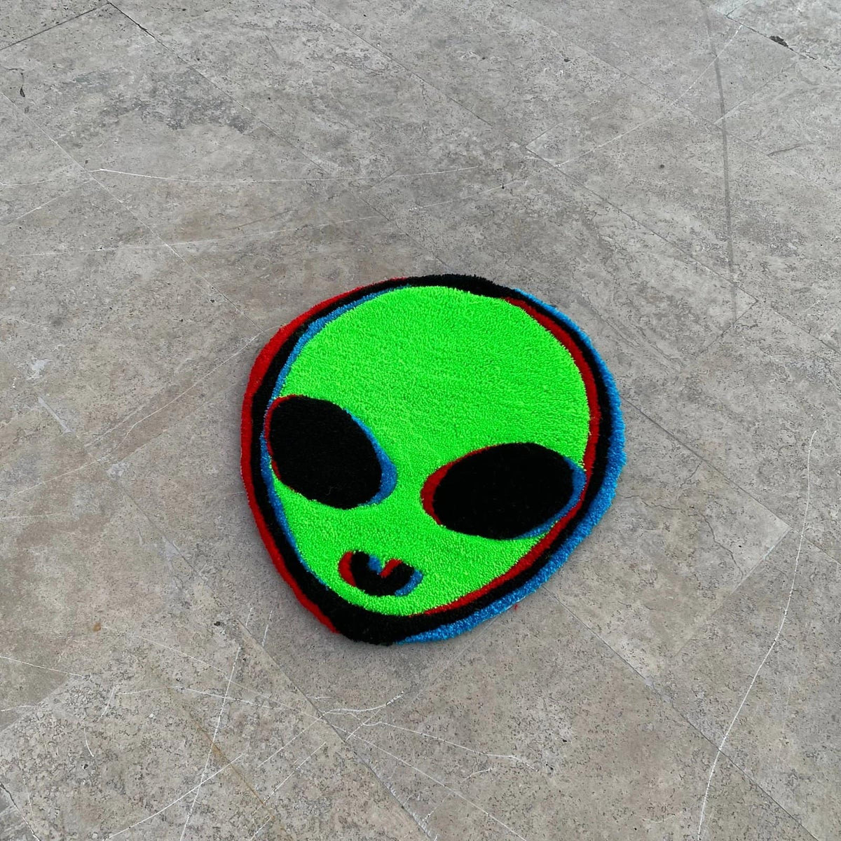 Glitchy and Trippy Alien Head Rug Carpet - IMG