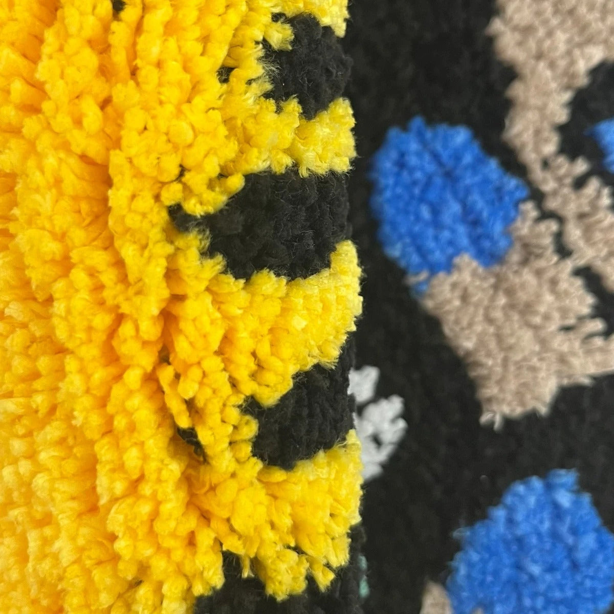 No Smoke Yellow Lighter Flocked Rug - IMG