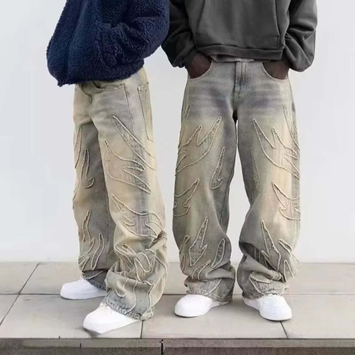 Oversized Graphic Stitch Baggy Jeans