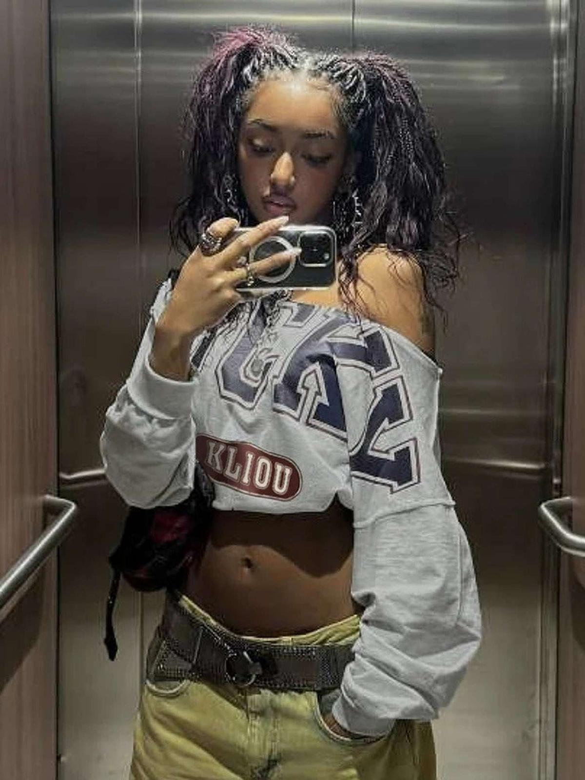 Skew Collar Letter Print Crop Y2K Tee - IMG