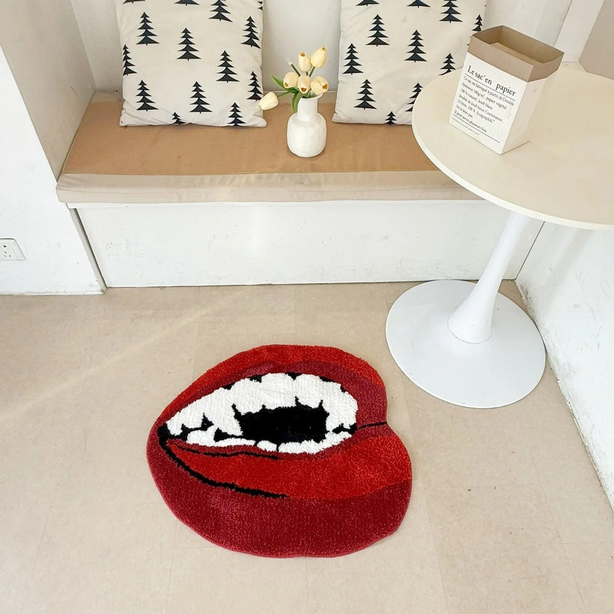 Vampire Lips Tufted Statement Rug - IMG